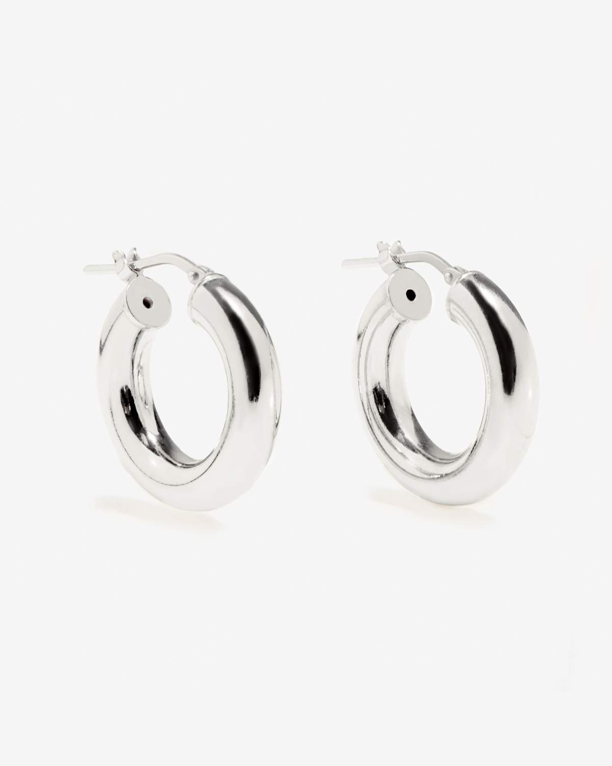 Leila - Kleine silberne Creolen