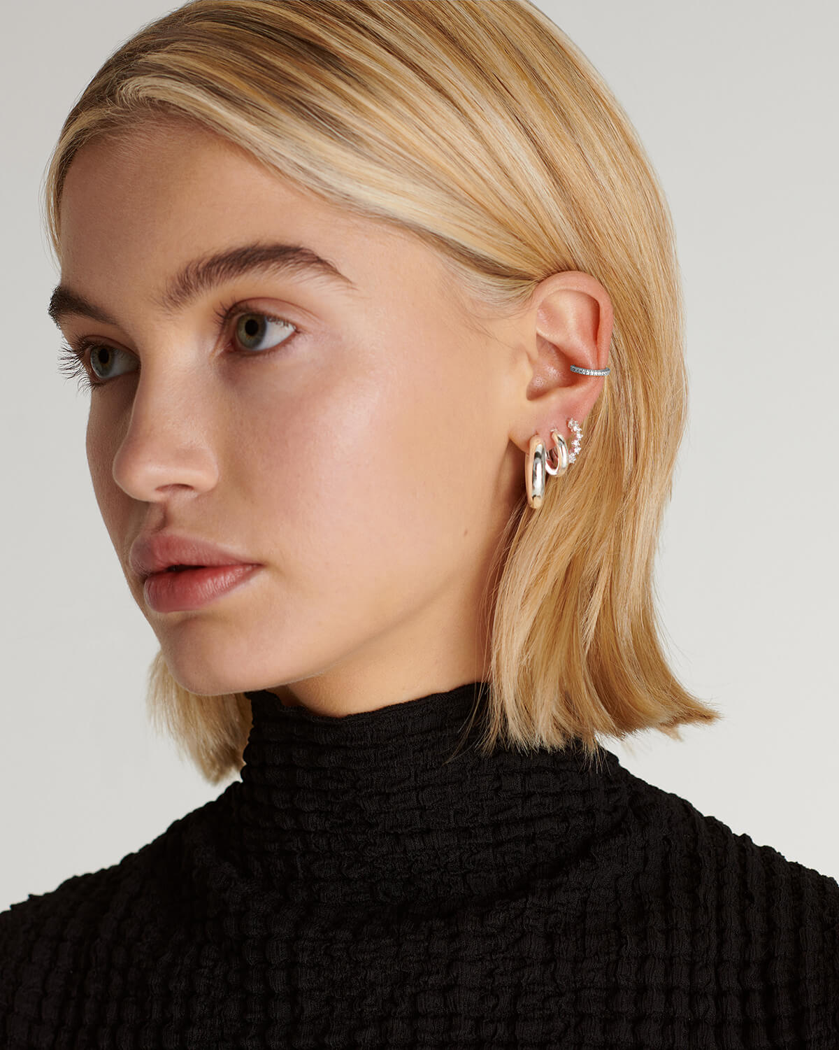 Thena - Silberne Ohrmanschetten