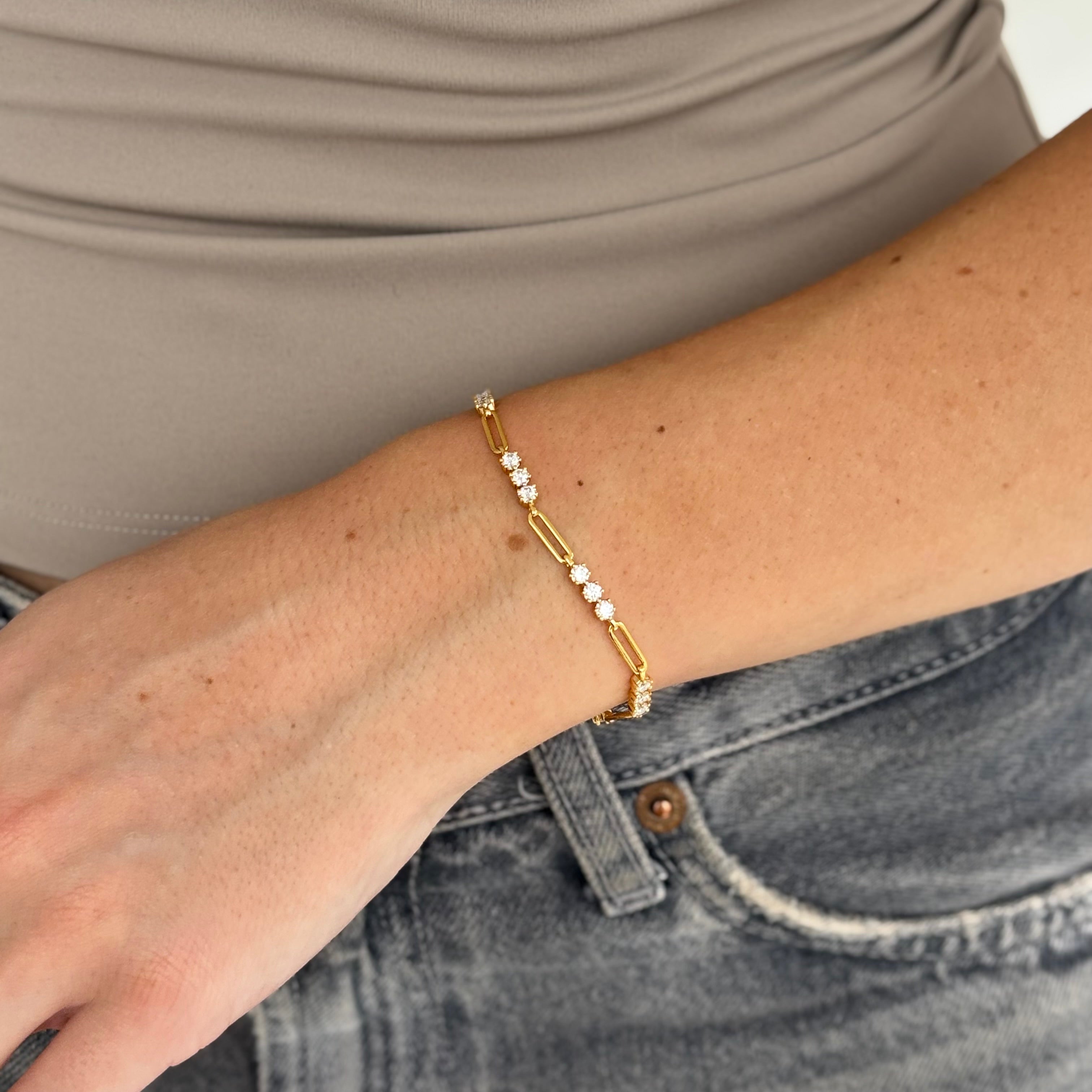 Clarisse – Armband Kette mit Diamanten besetzt