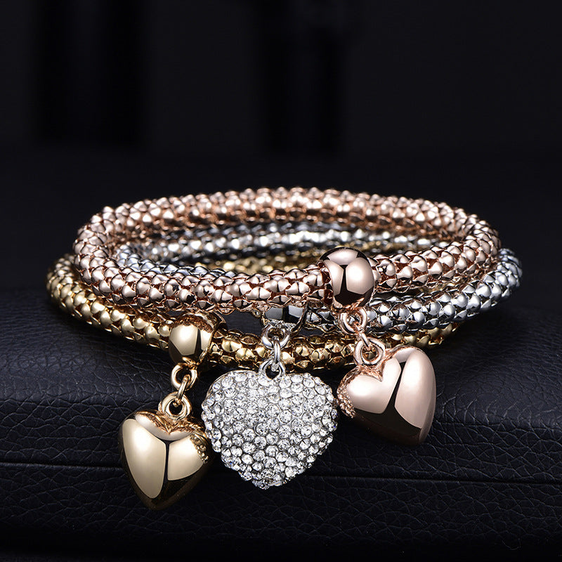 Aria – Armband aus Metall mit soliden Herzen