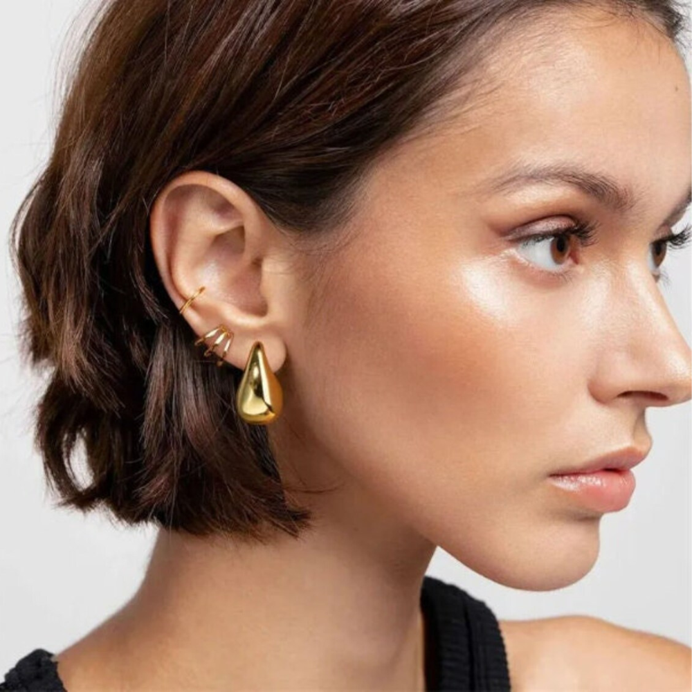Chunky Waterdrop Ohrringe - Goldene übergroße Ohrstecker