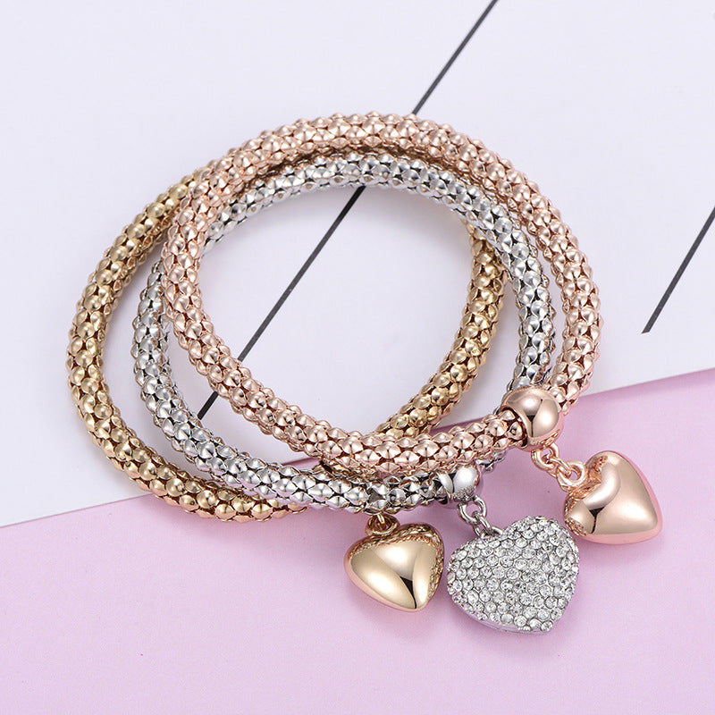 Aria – Armband aus Metall mit soliden Herzen