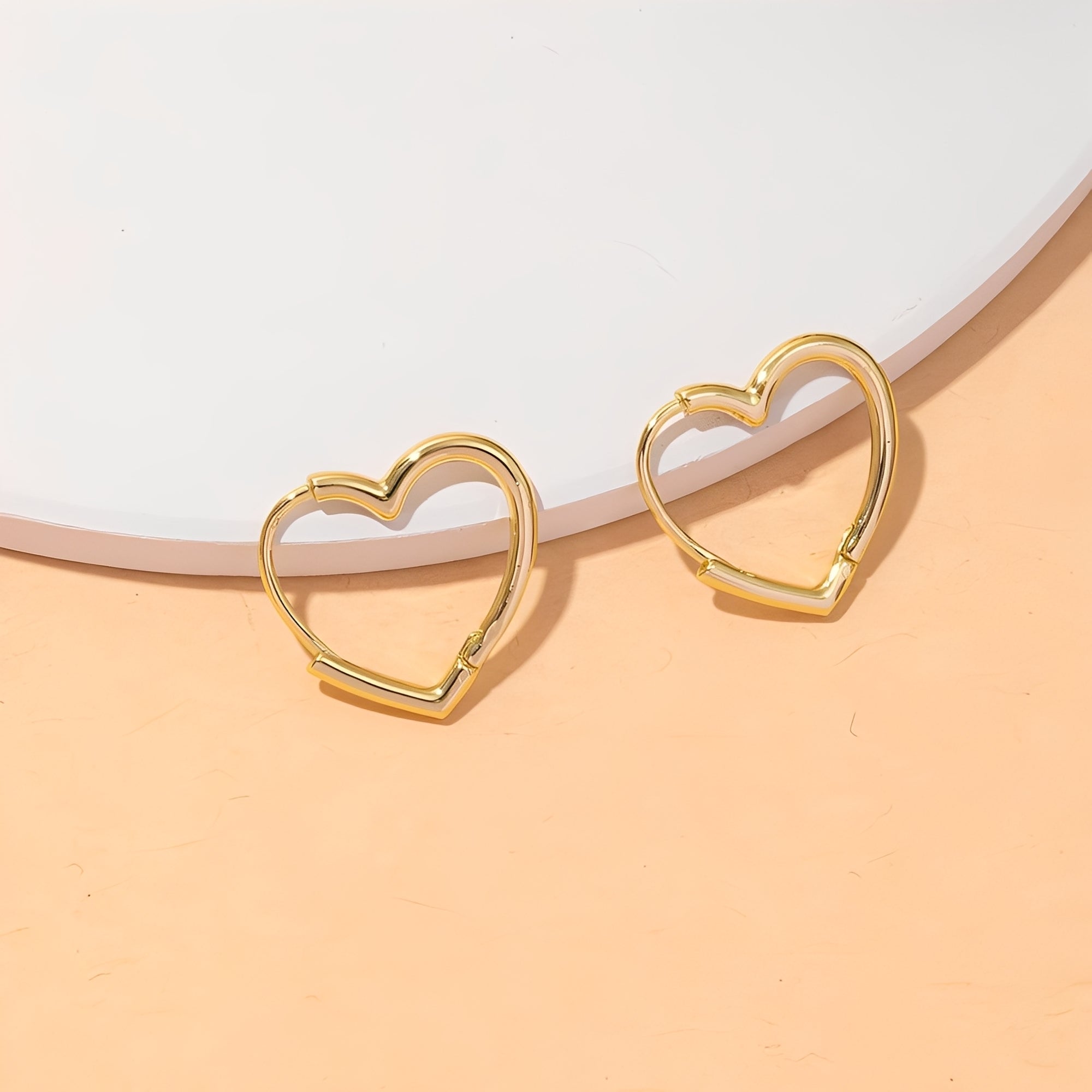 Lena – Kreolen Herz aus Gold (Paar)