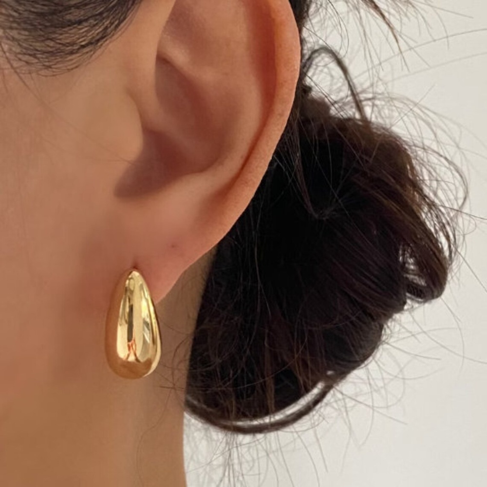 Chunky Waterdrop Ohrringe - Goldene übergroße Ohrstecker