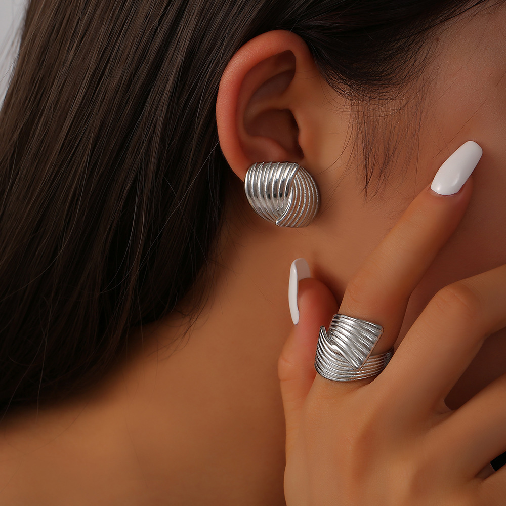 Sonia - Goldwellen-Ohrringe