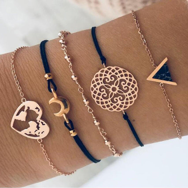 Alora – Elegantes Set von Armbändern Limette