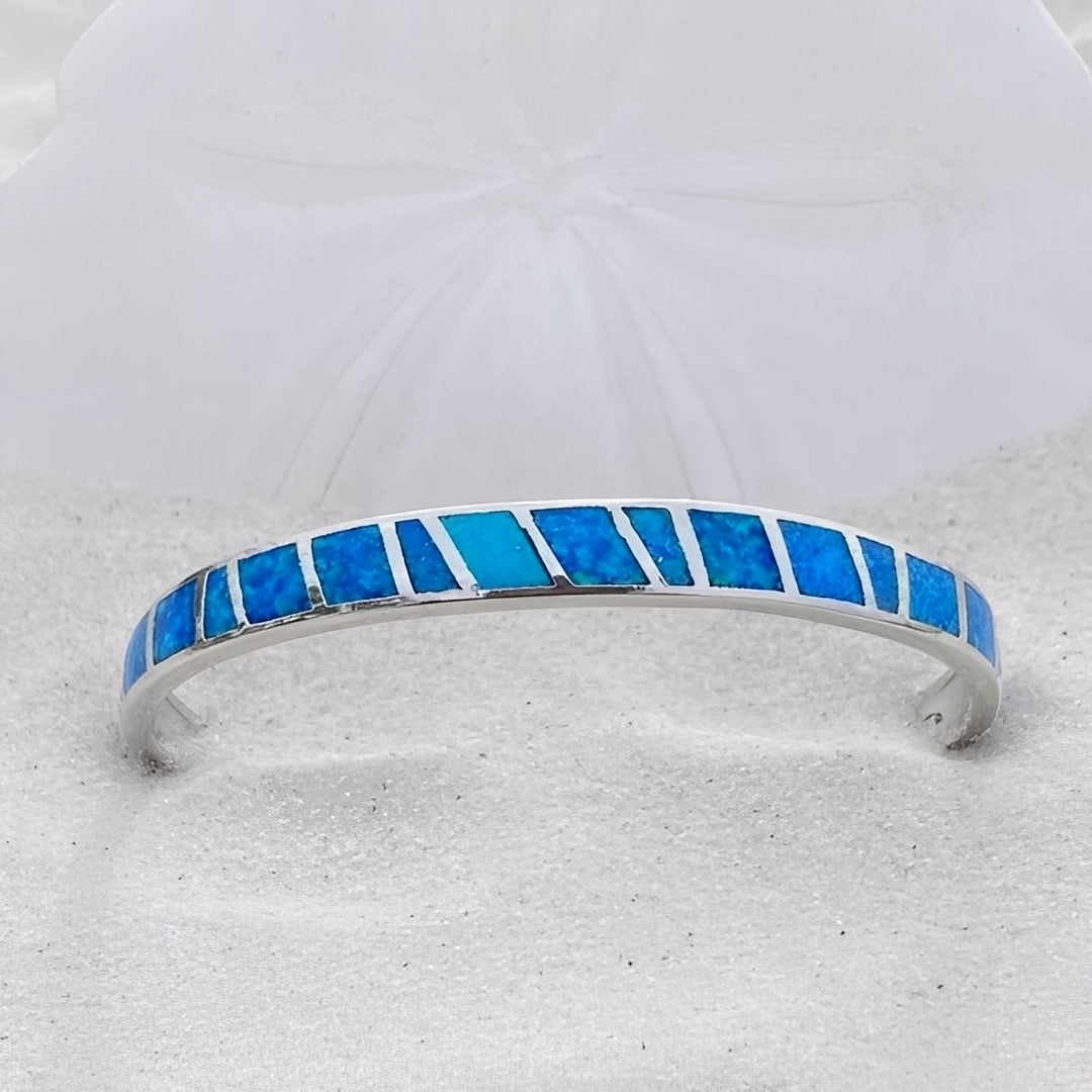 Mariel – Armband aus blauem Opal in Silber