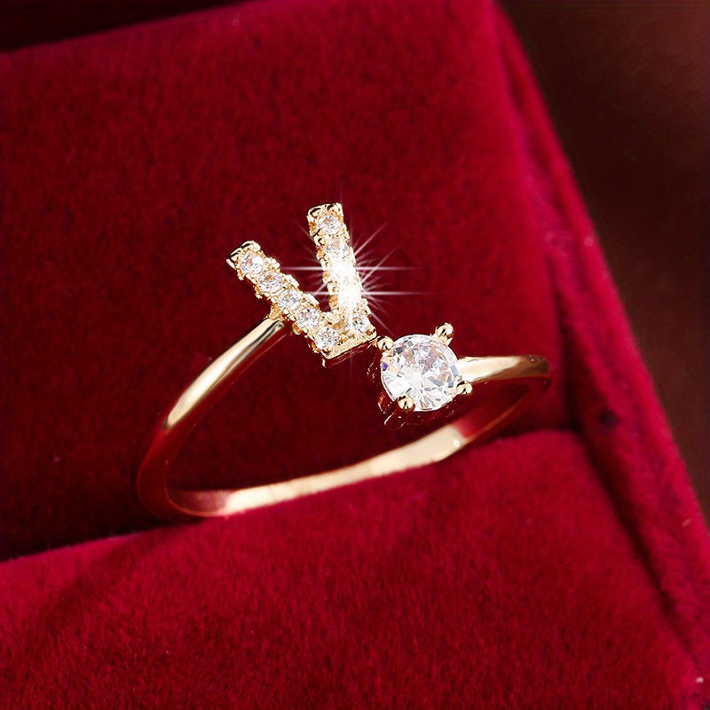 Nova – Moderner Offener Ring mit Initiale und Zirkonia