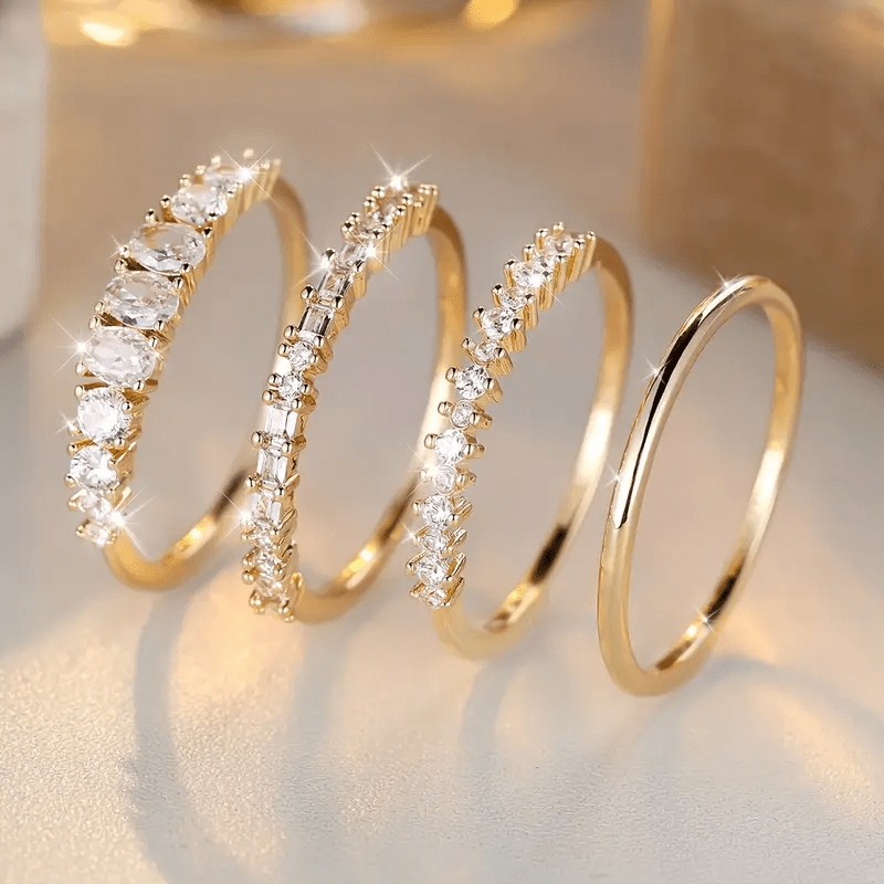 Laura – Stapelringe aus vergoldetem Zirkon 14k