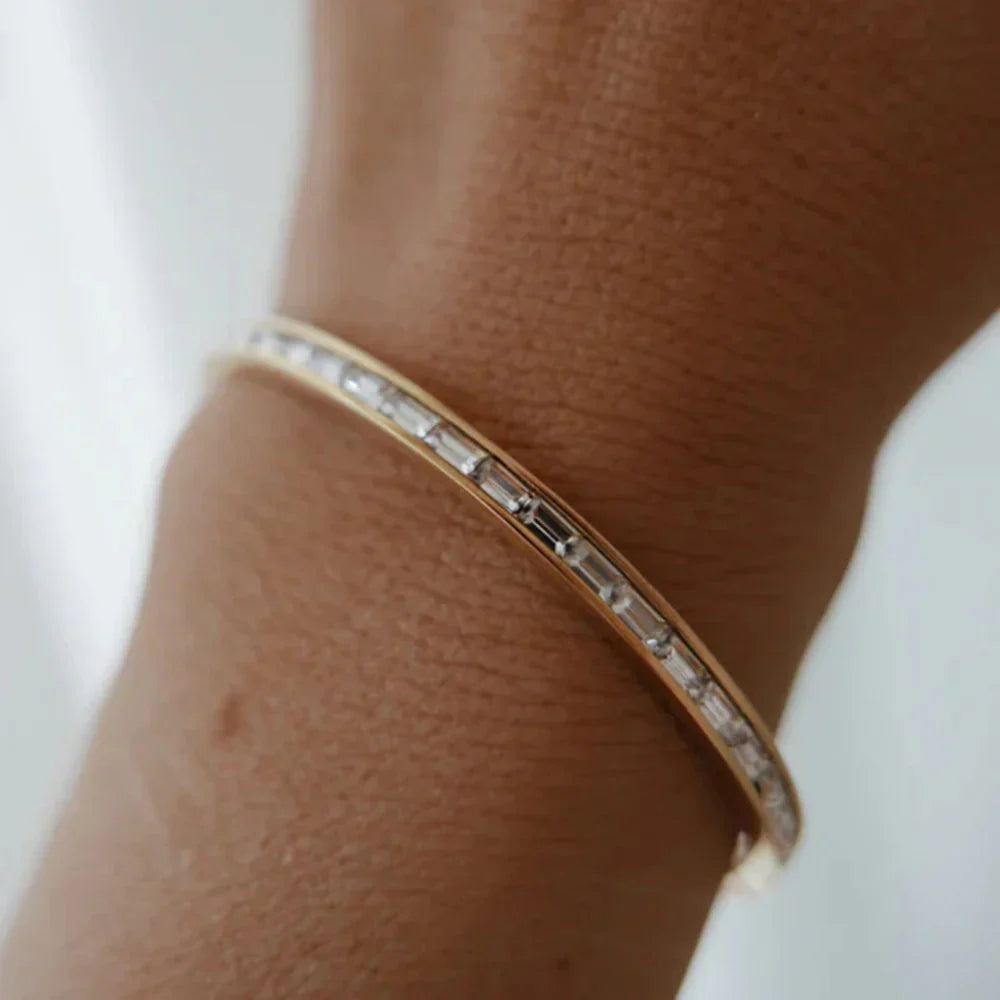 Amira – Armband Gold Raffiniert