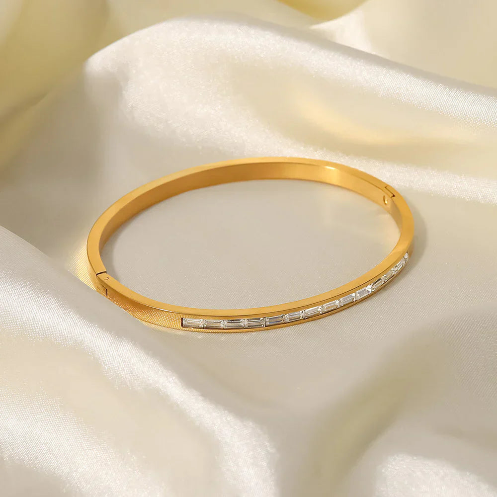 Amira – Armband Gold Raffiniert