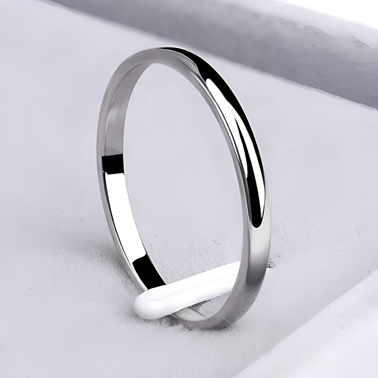 Jasmine – Klassischer Ring in Gold und Silber