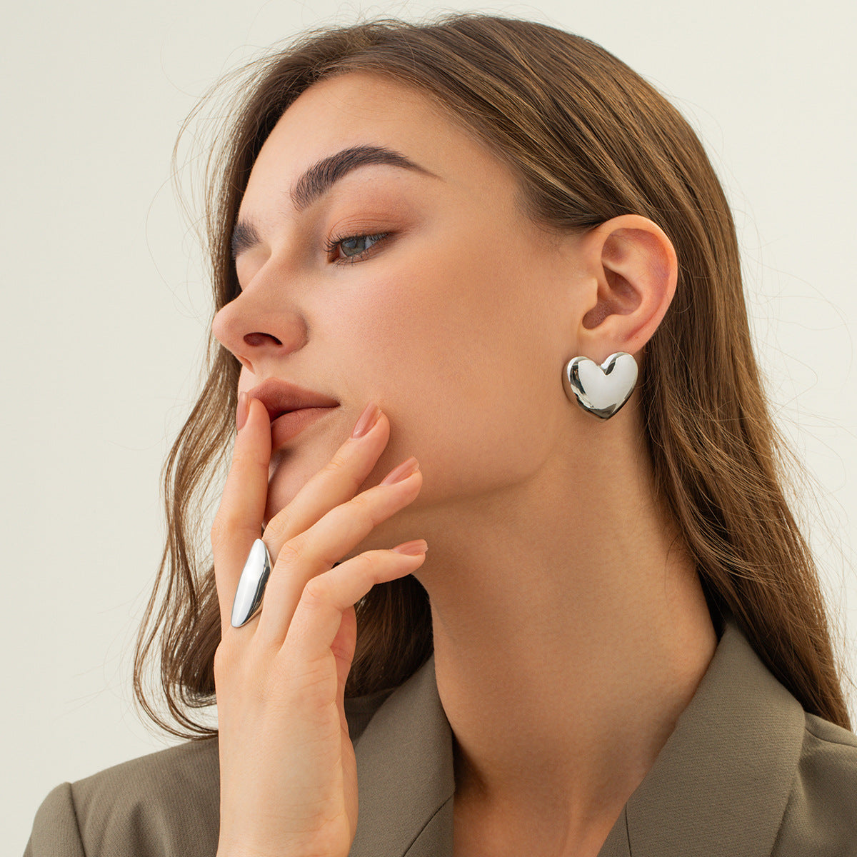 Katrin – Elegante Herz-Ohrringe