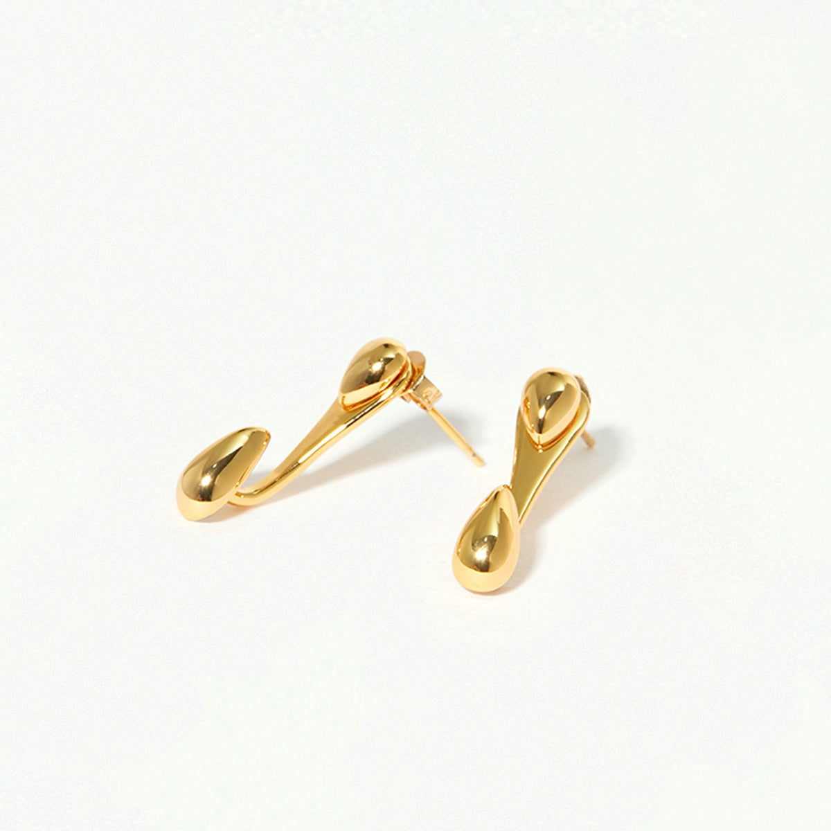 Nowee – Ohrringe Stecker Wassertropfen