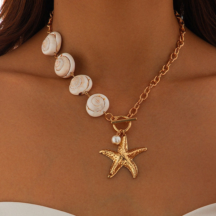 Coralie – Collier Coquillage & Étoile de Mer Doré