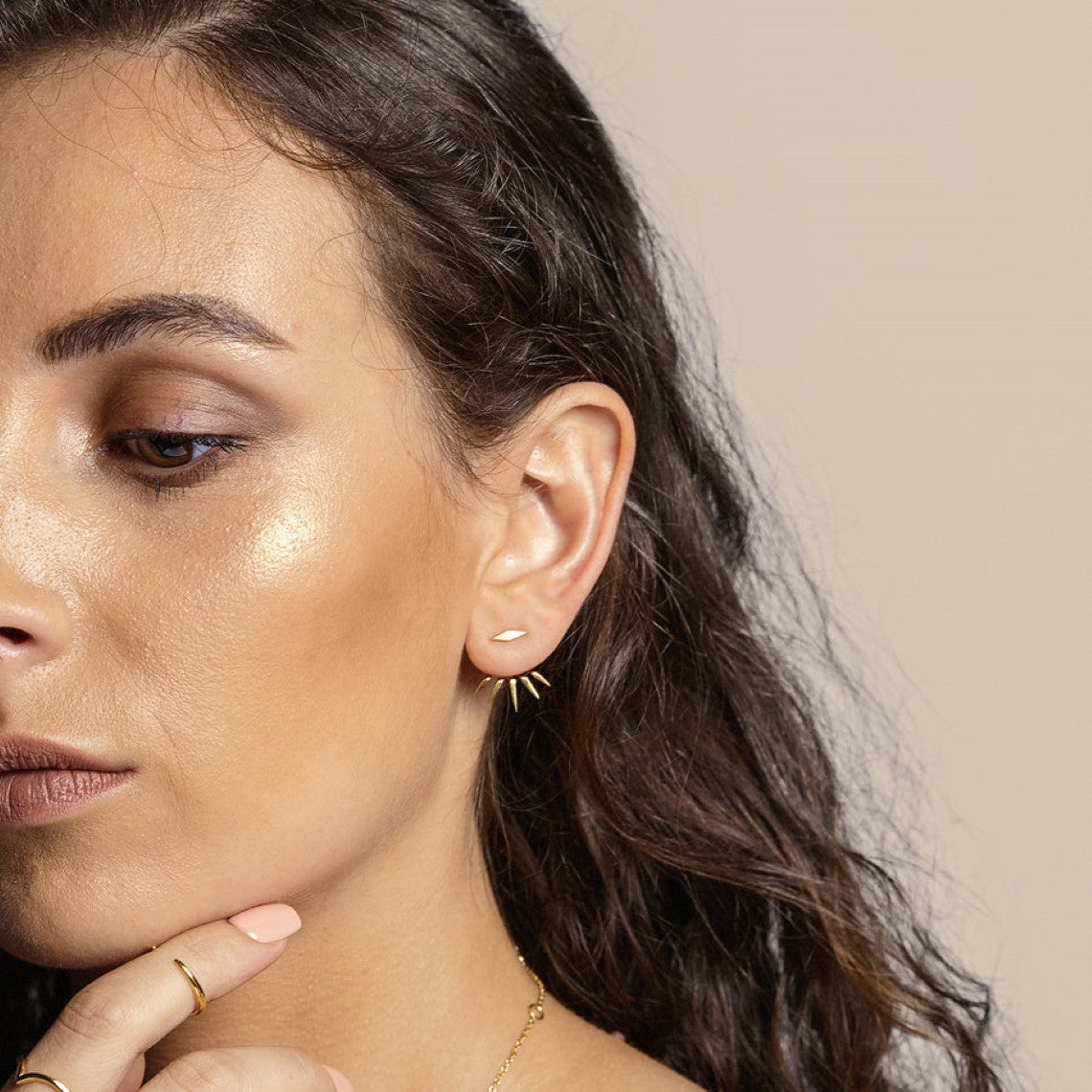 Spike-Ohrstecker - Minimalistische Ohrringe