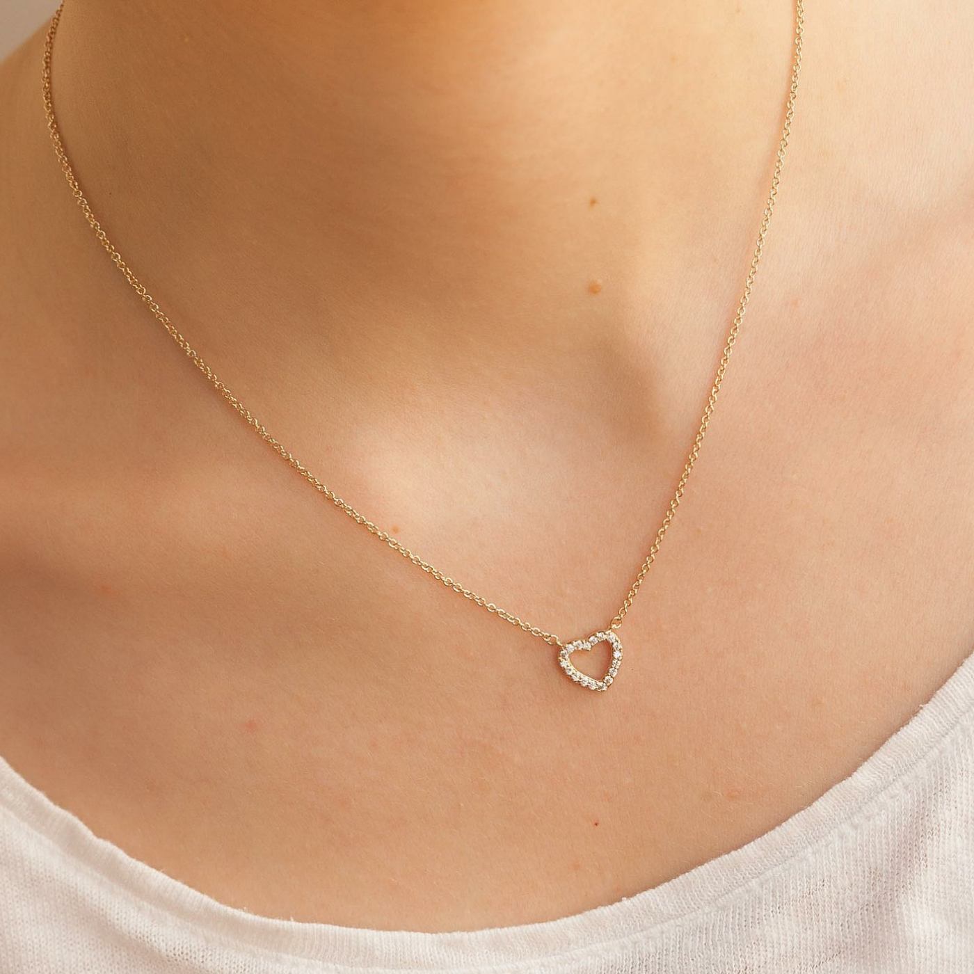 Kleine Liebeskette - Gold-Diamant-Herz-Halskette