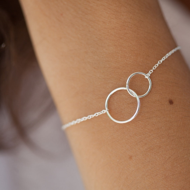 Verflochtene Ringe Armband - Ineinandergreifende Ringe
