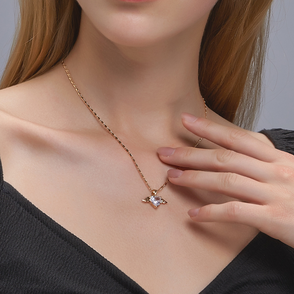 Liebesflügel-Halskette - Kette Herzen & Flügel