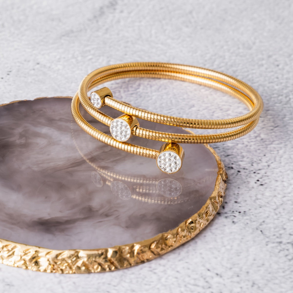 Yani – Armband Bangle Verdreht Mit Steinen
