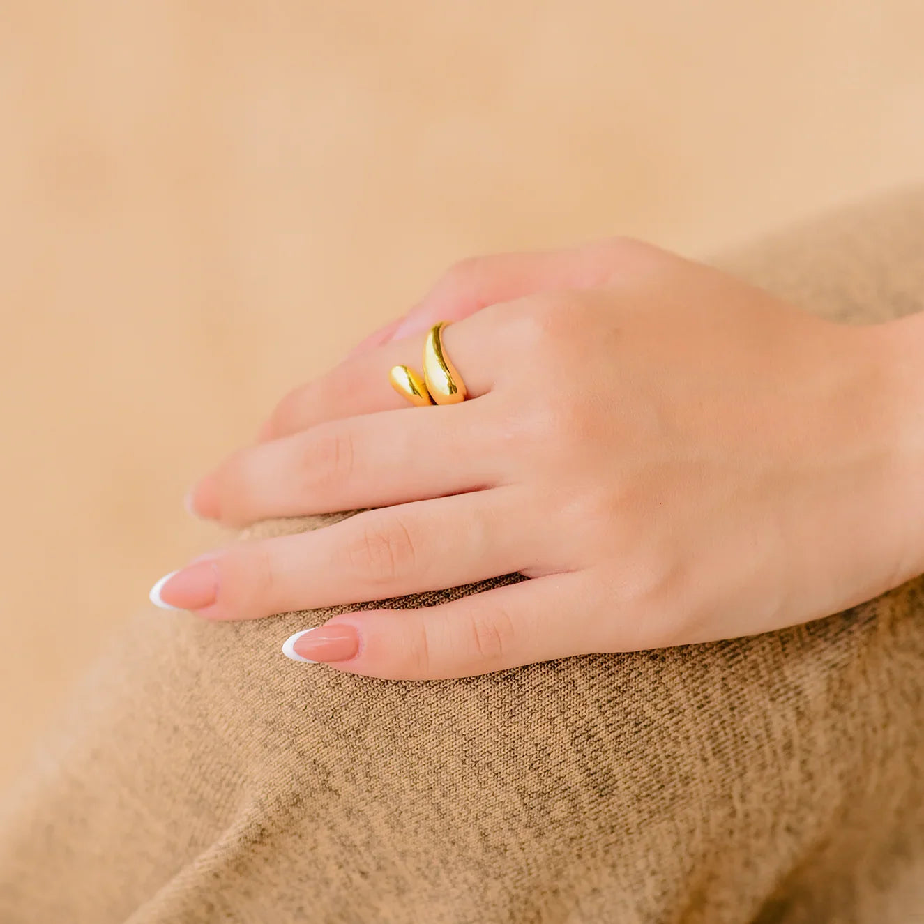 Cora – Ring Gold Minimalistisch Schick