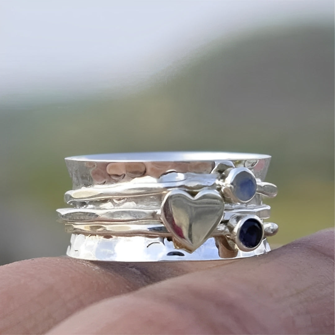 Mina – Drehbarer Ring mit Herz