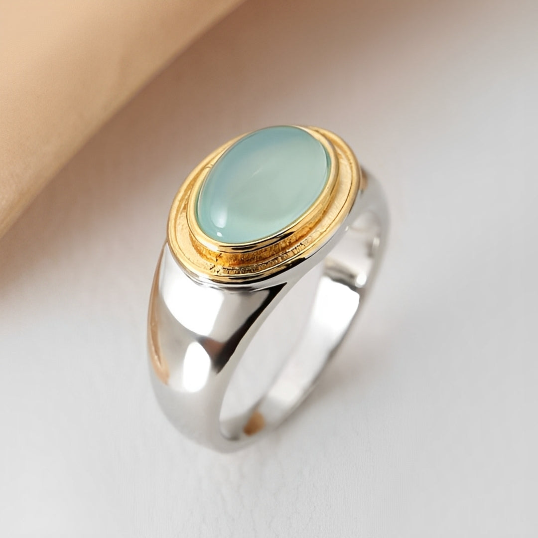 Jeza – Vintage-Ring Zweifarbig mit Grünem Stein