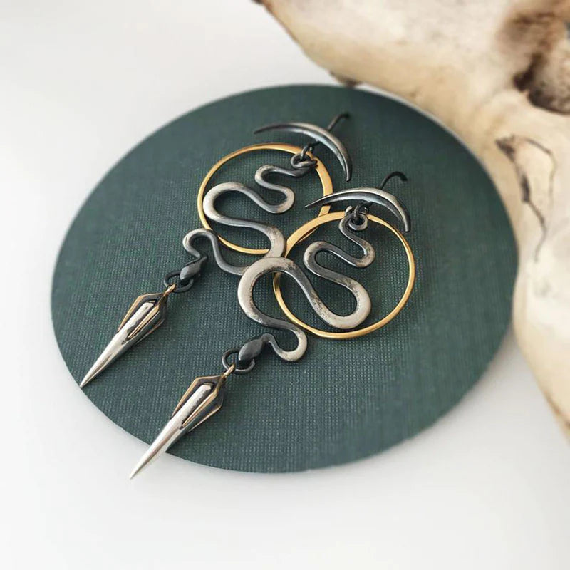 Jisoo – Unregelmäßige Spiralen-Ohrringe mit Geometrischer Form