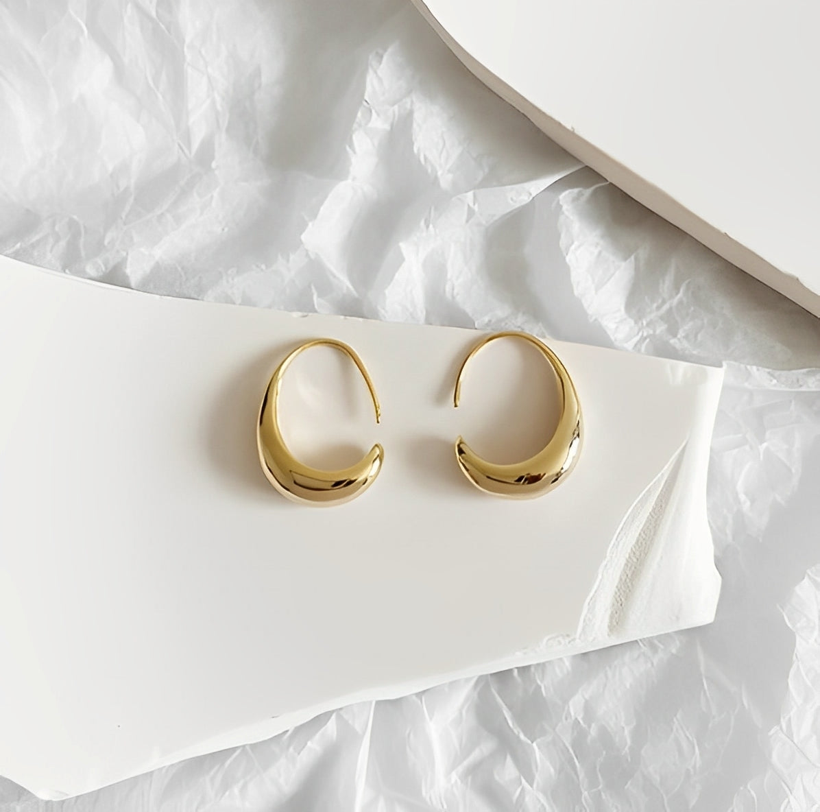 Aura – Luxus-Ohrringe in Gold