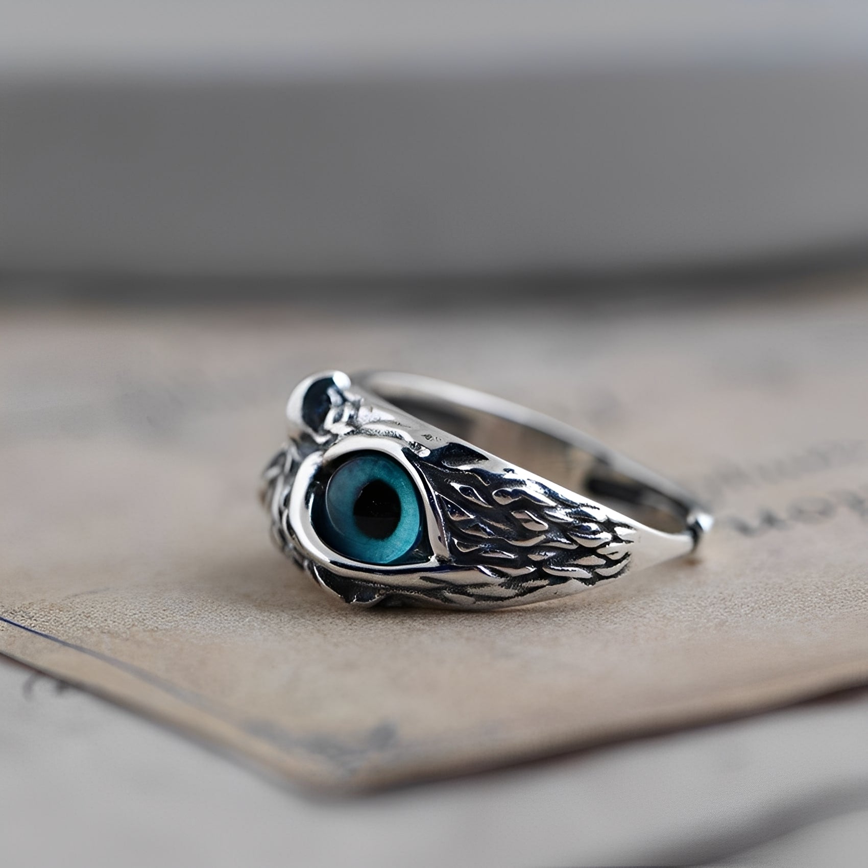 Diane – Verstellbarer Eulenring Silber & Opal
