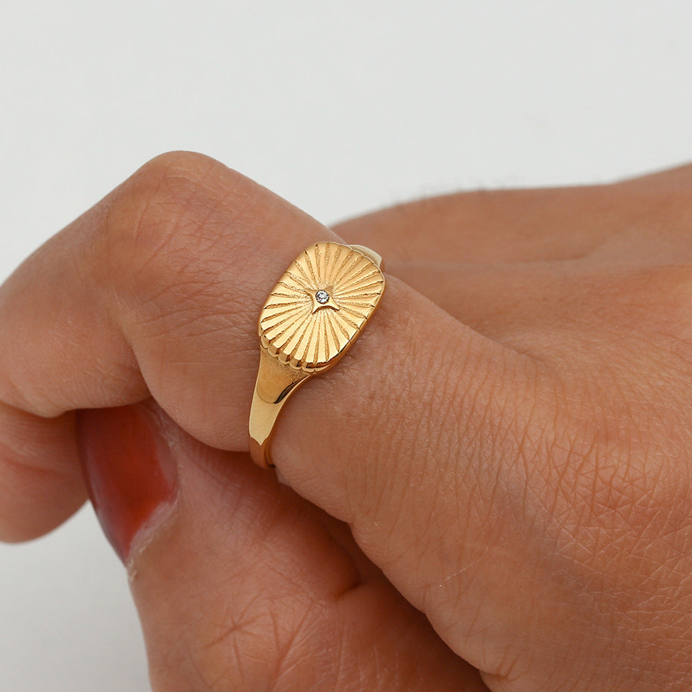 Aglaia - Gold Sonnenring