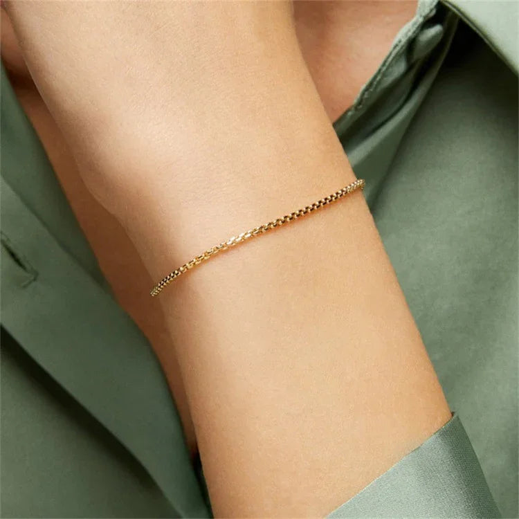 Sayane – Schickes Goldenes Kettenarmband