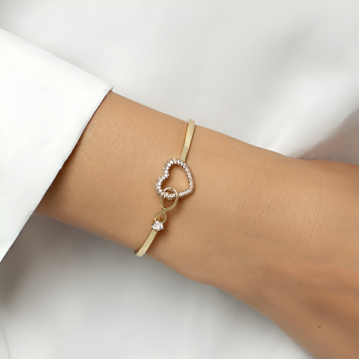 Lovie – Personalisierter Charakter Armband