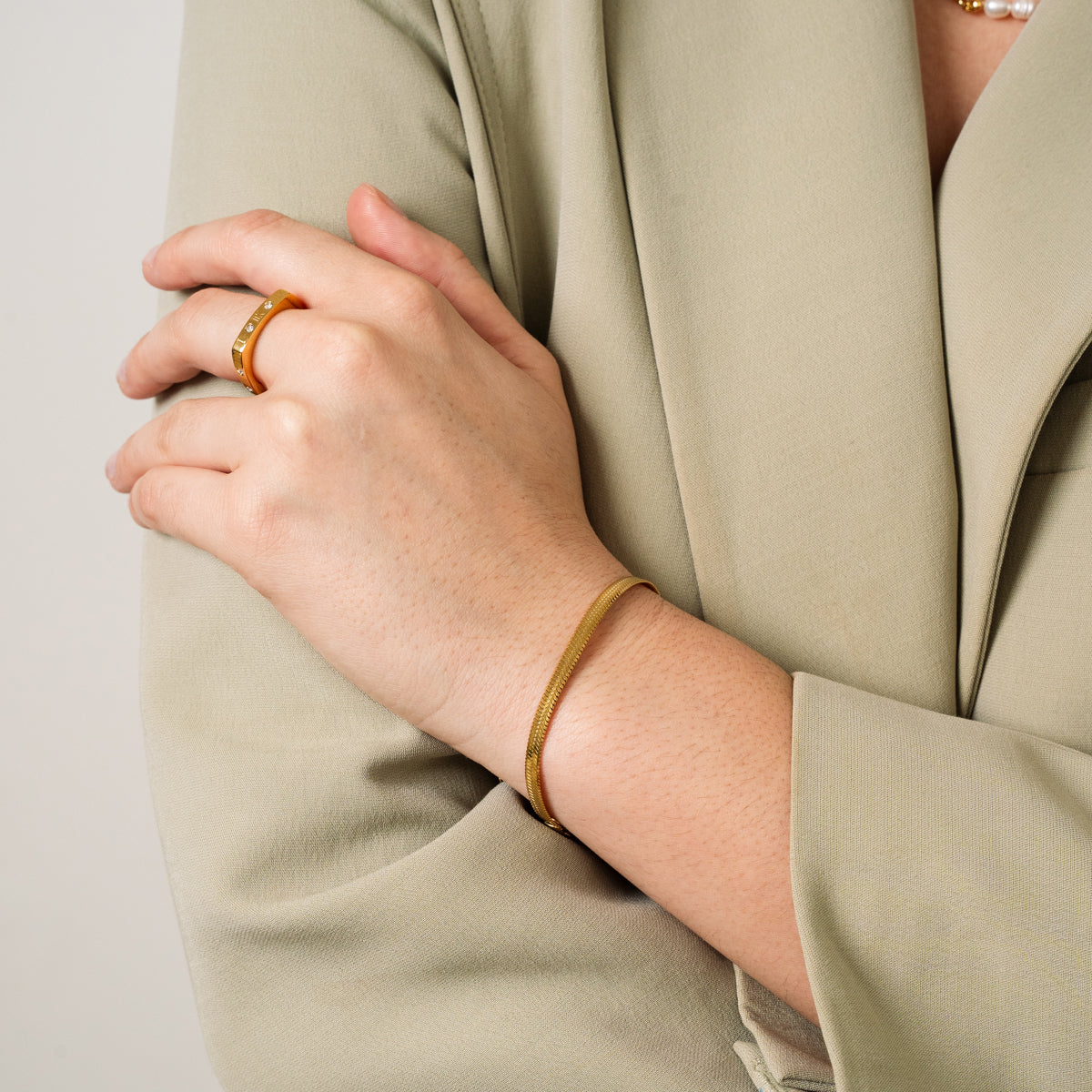 Livia – Armband Schlangen Gold Elegant