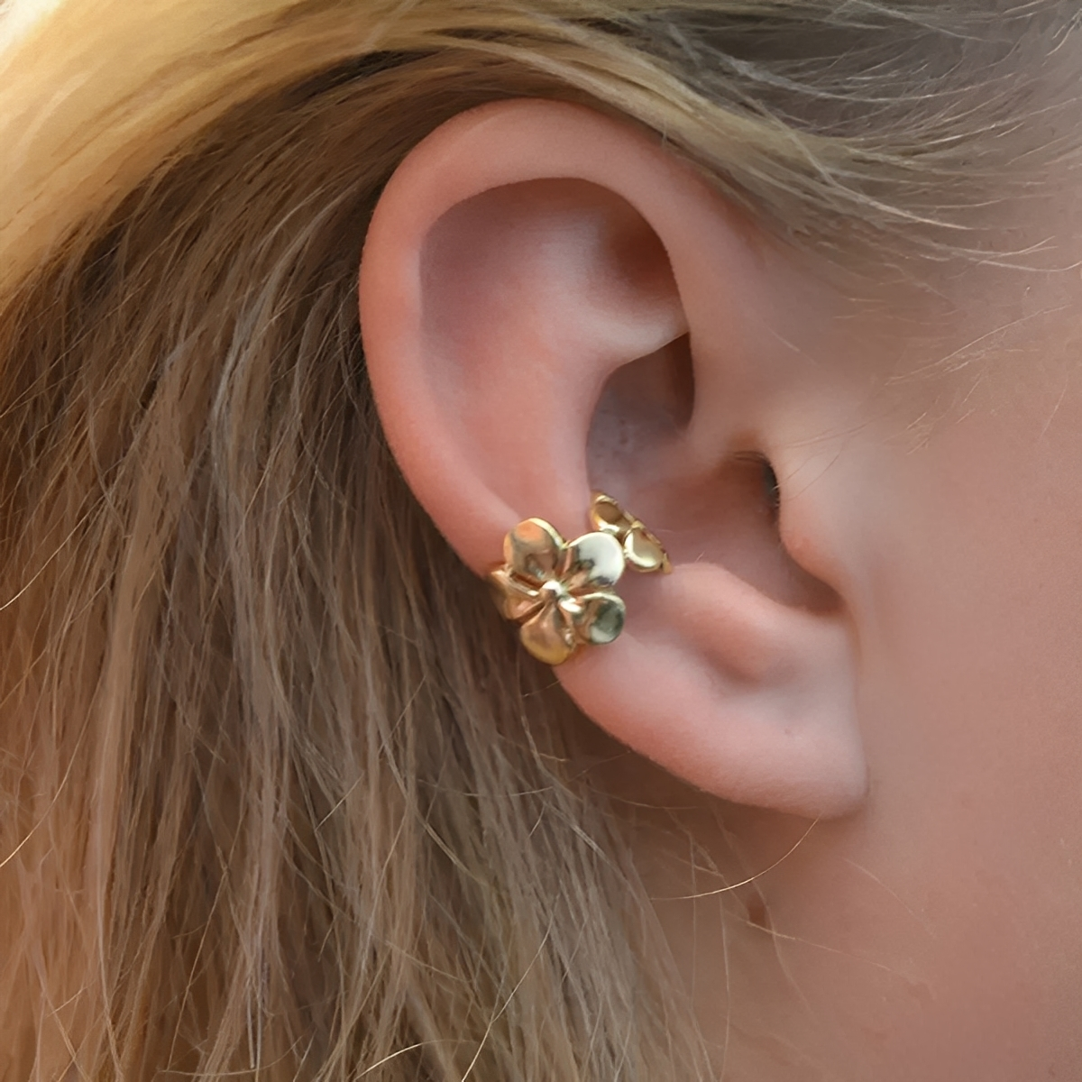 Mirelya – Ohrmanschette Wilde Blume