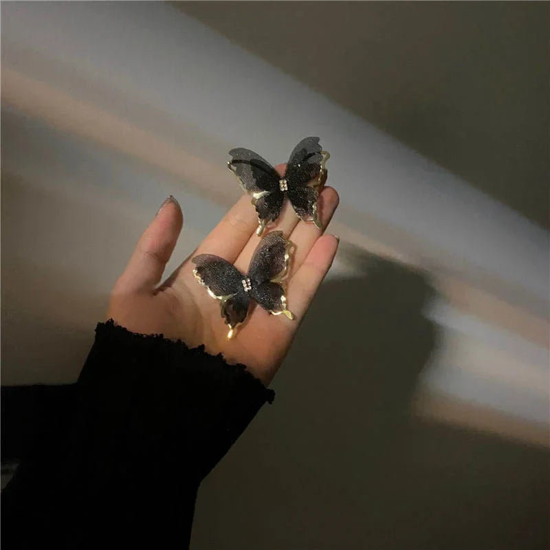 Jean – Schmetterling-Ohrringe aus luftigem Geflecht