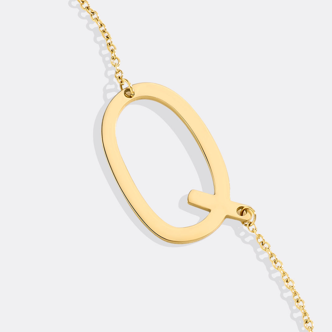 Inez – Halskette Initial Deklarativ