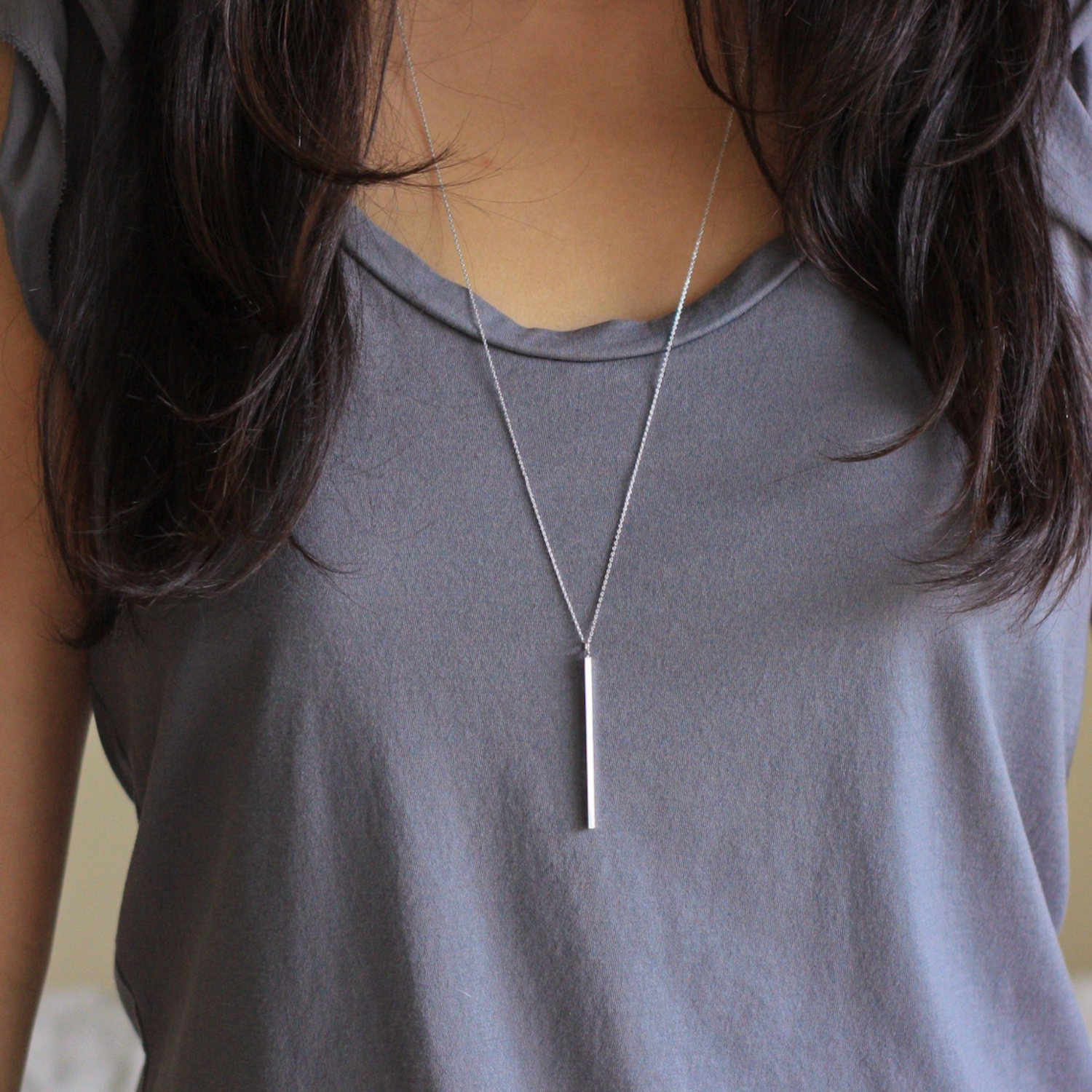 Zierliche Stangenhalskette - Vertikale Stangenhalskette