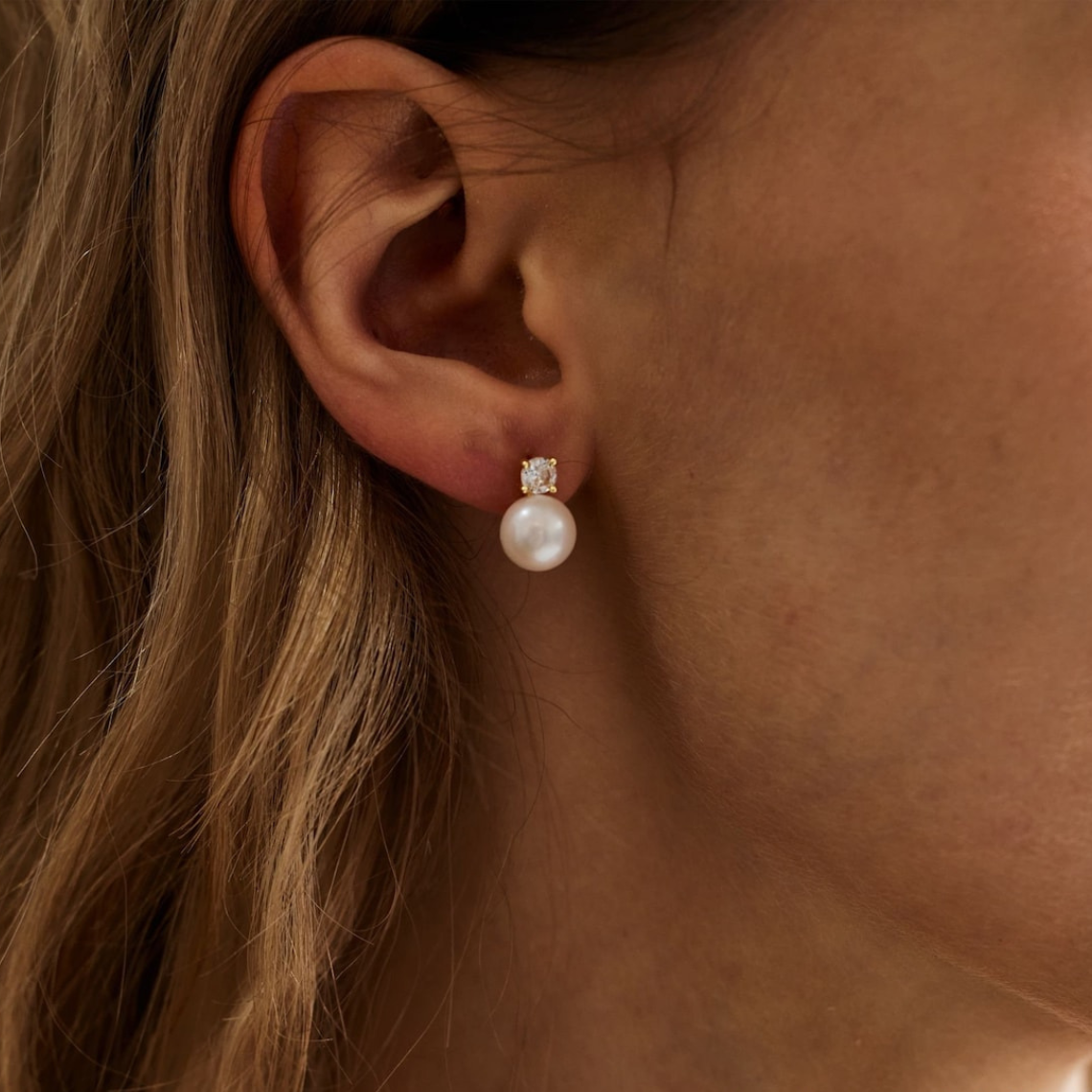 Perlen-Ohrstecker - Zierliche CZ-Ohrringe