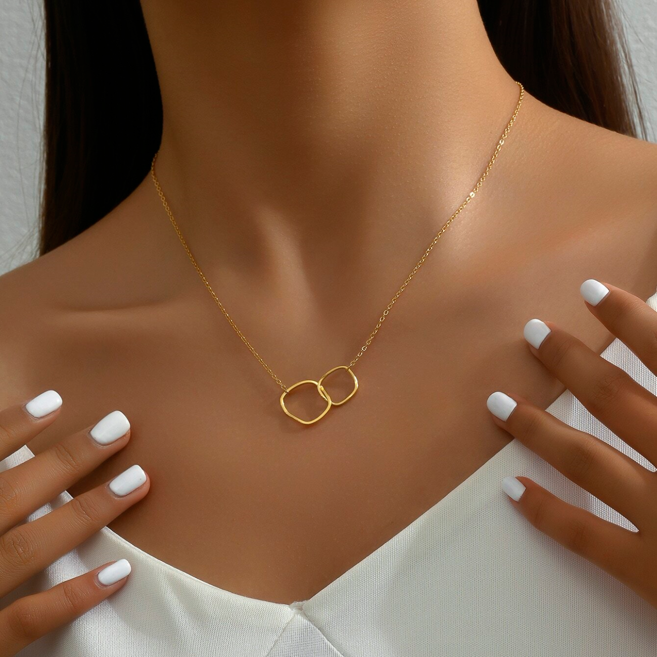 Doppelschleifen-Kette - Ineinandergreifender Anhänger Halskette