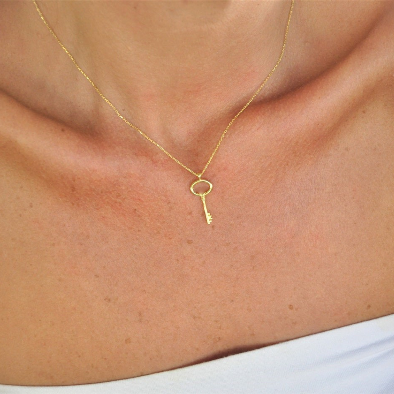 Goldener Schlüssel Anhänger - Schloss Halskette