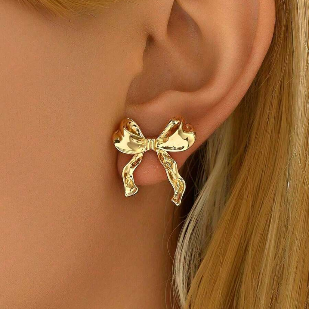 Weißgold-Ohrringe mit Schleife - Ohrstecker mit Schleifenmuster