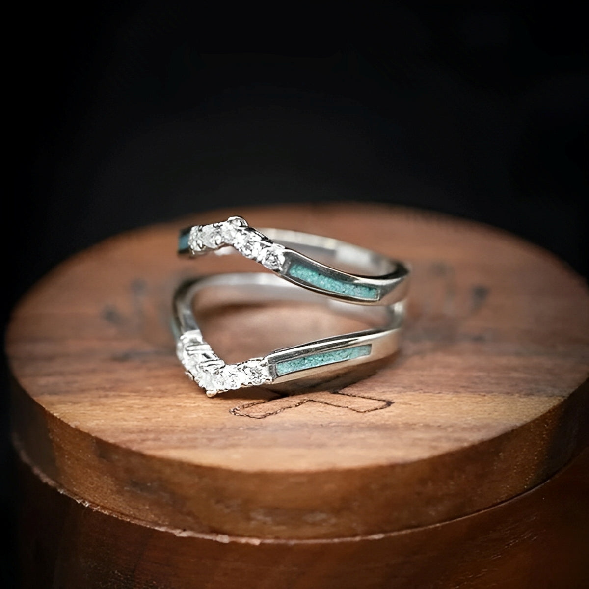 Solene – Ring mit Natürlichem Türkis und Diamantdetails