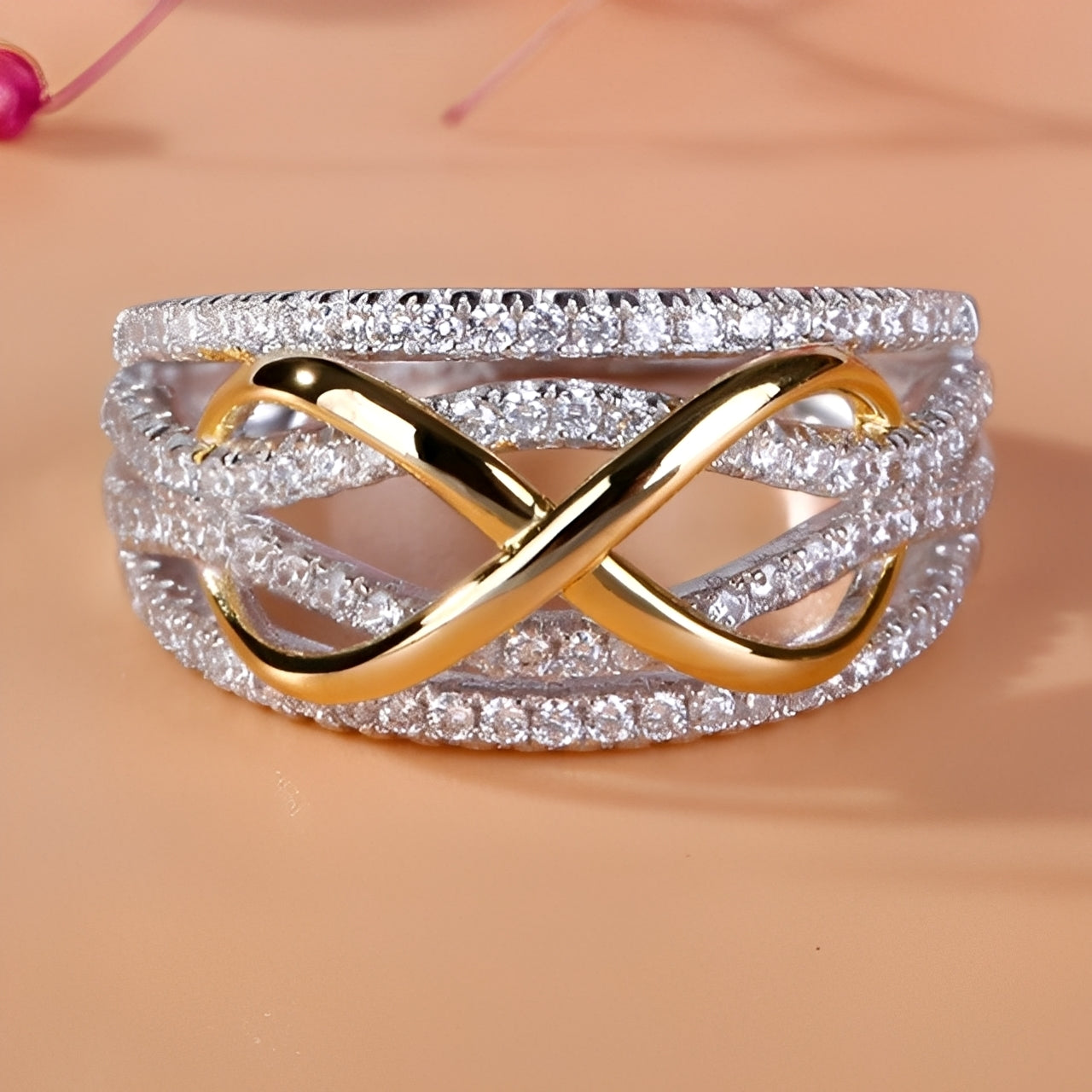 Inaya – Ring Unendlichkeitssymbol Elegant für Frauen