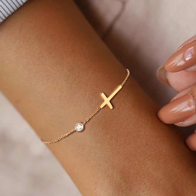 Althea – Armband mit Kreuz für Damen in Gold & Silber