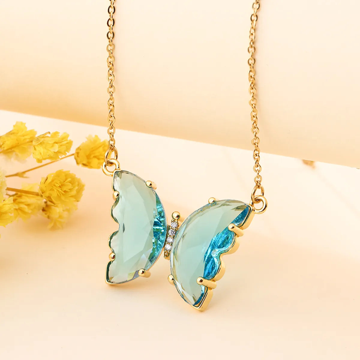 Bunt Petite Schmetterling Halskette