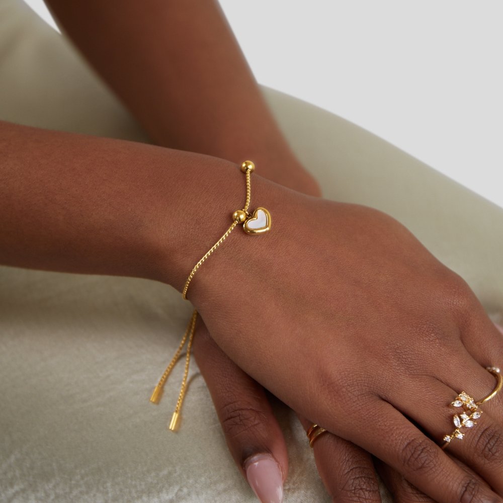Adelina – Armband Herz Ewige Liebe