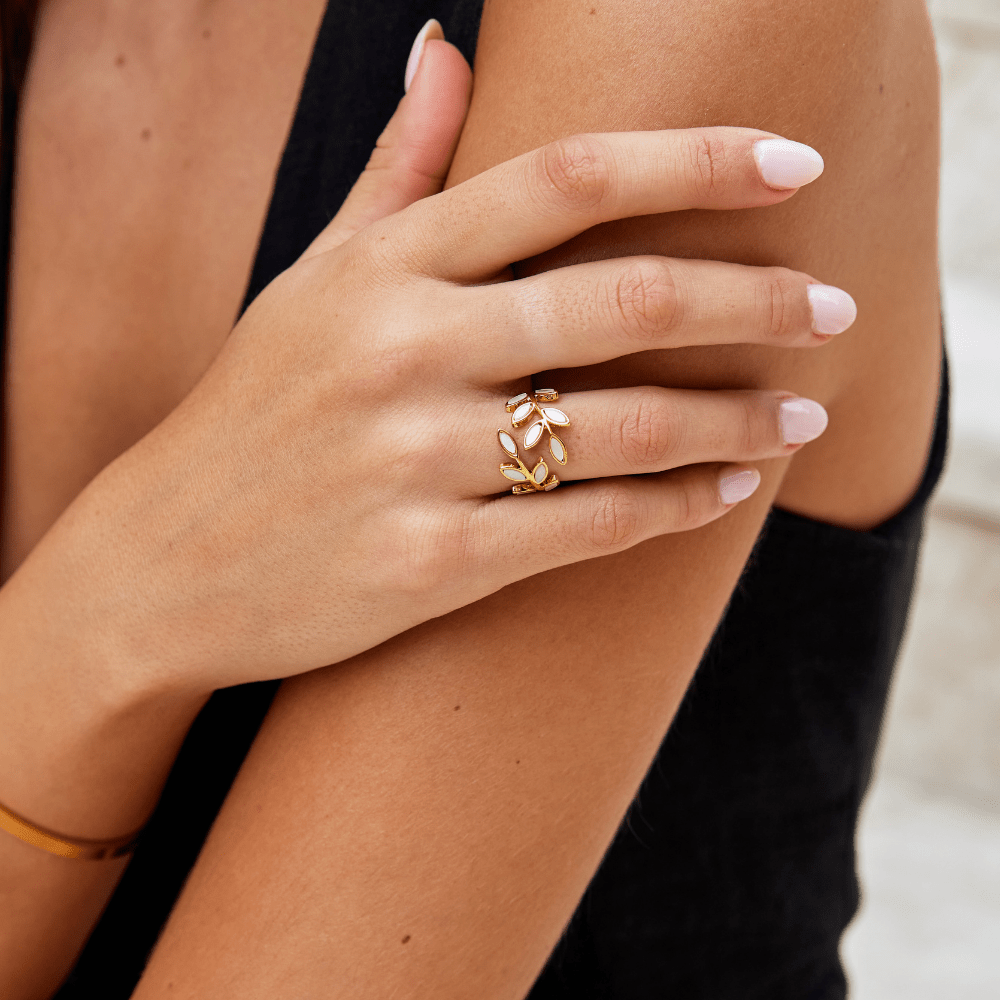 Ysolde – Ring Goldenes Blatt