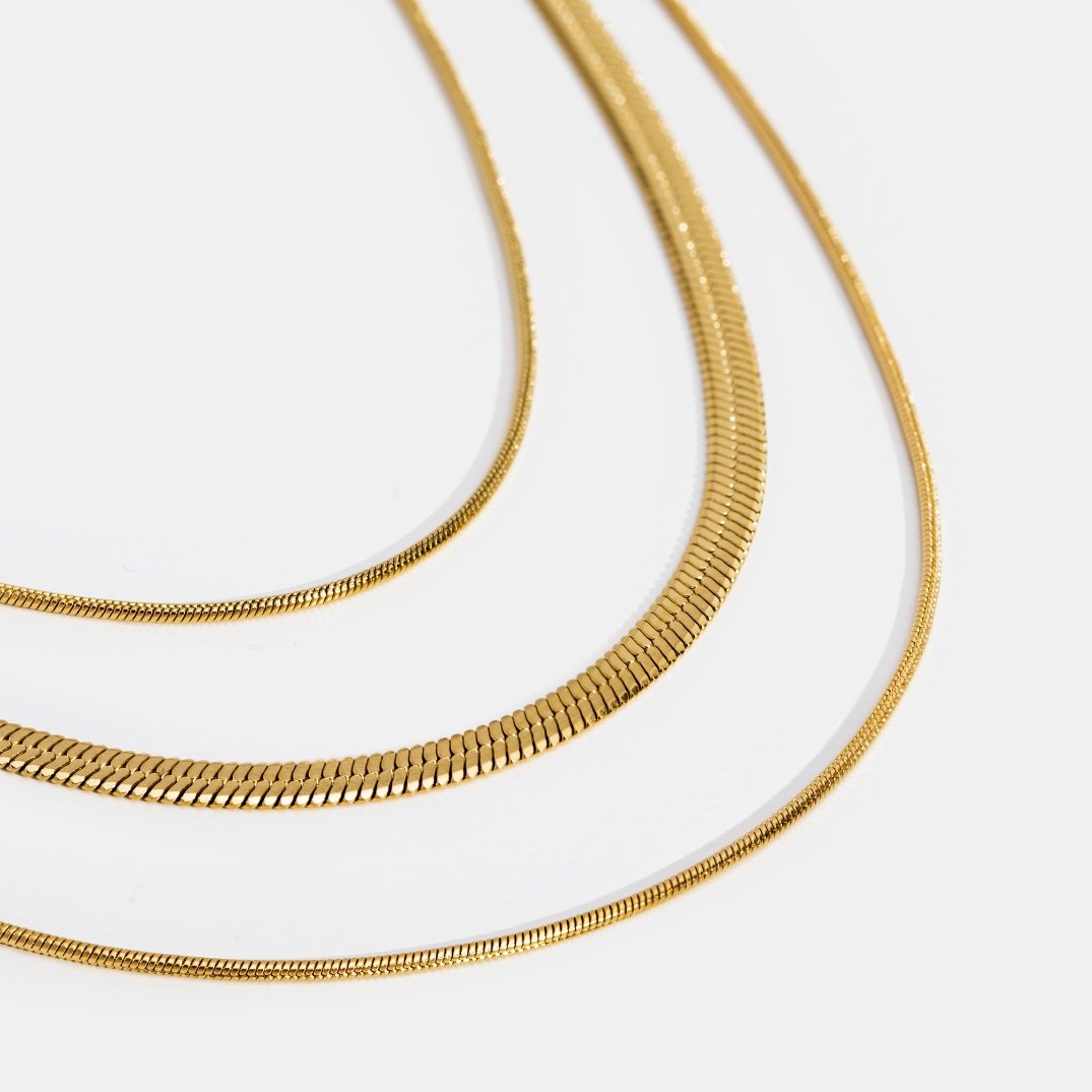 Agot – Halskette Goldene Mehrschichtige Kette