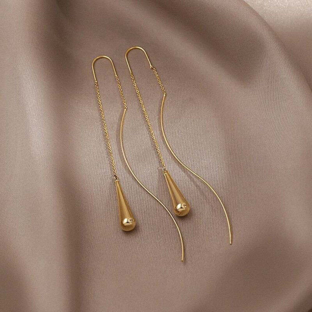 Amaris – Ohrringe Goldtropfen mit Quasten